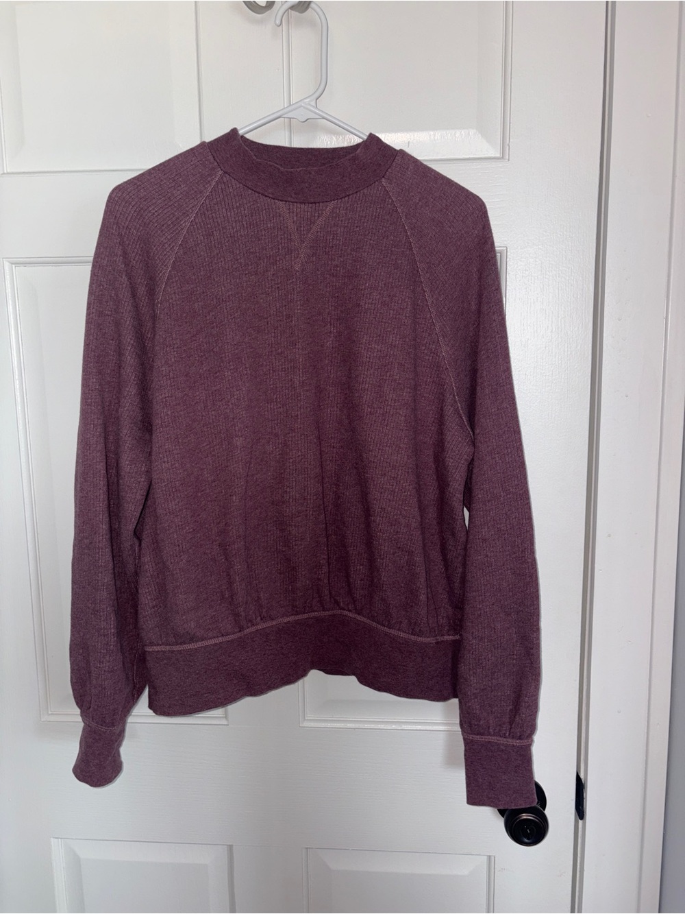 Universal Thread Pullover - Dusty Mauve